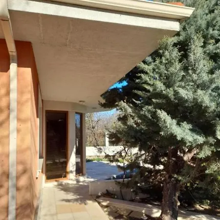 Penzion Villa B&B 3*